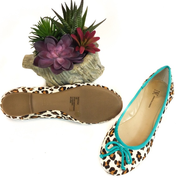 New with Box INC Paloma Womens Flat US Size 6 - Picture 3 of 3